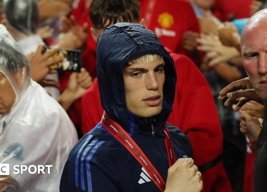 Lawatan Man Utd di Asia: Di dalam Perjalanan Bermasalah ke Kuala Lumpur dan Hong Kong