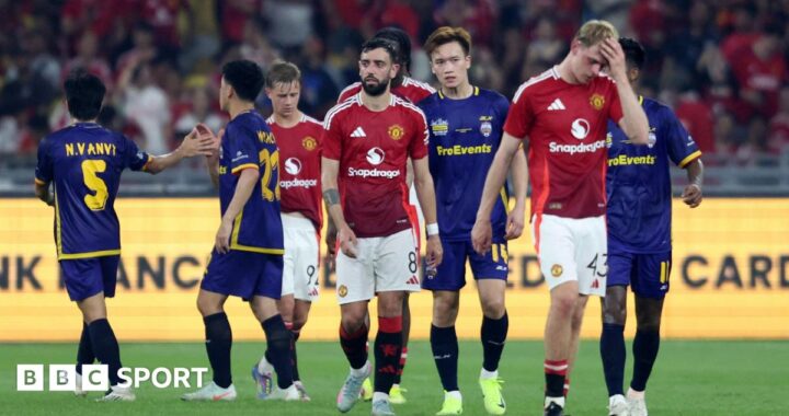 Man Utd booed selepas kekalahan 1-0 oleh Asean All-Stars di Malaysia