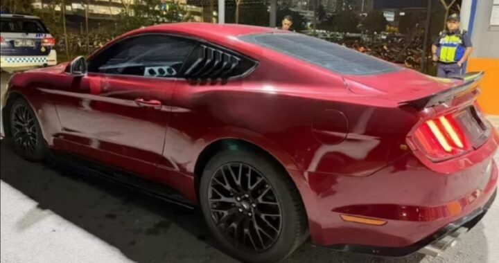 Wanita Singapura ditangkap di Kuala Lumpur kerana memandu kereta sukan dengan lesen yang tamat tempoh