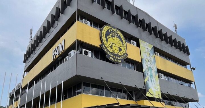 Kementerian Belia dan Sukan tidak boleh campur tangan secara langsung dalam tadbir urus FAM, kata Parlimen