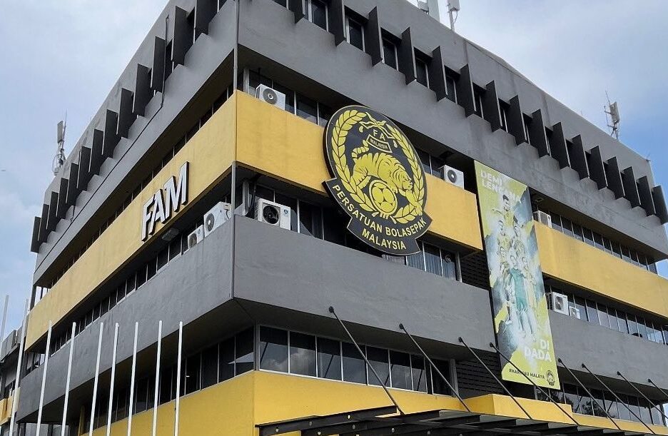 Kementerian Belia dan Sukan tidak boleh campur tangan secara langsung dalam tadbir urus FAM, kata Parlimen