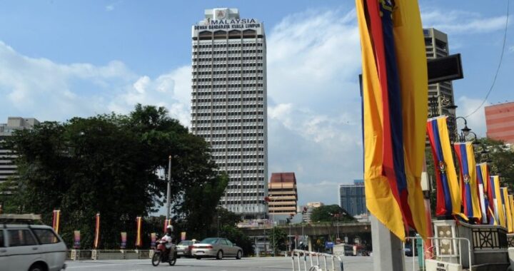 Menjalankan Kuala Lumpur: Apabila Demografi Menghalangi Tinjauan Langsung