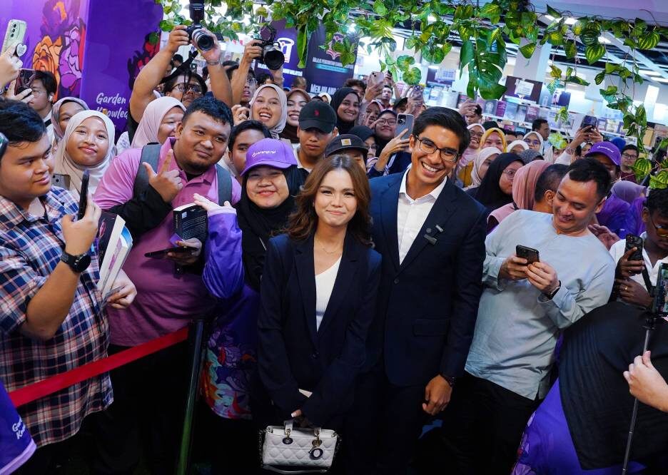 Fenomena ‘BASS’: Bagaimana Bella Astillah dan Syed Saddiq menulis semula buku panduan politik
