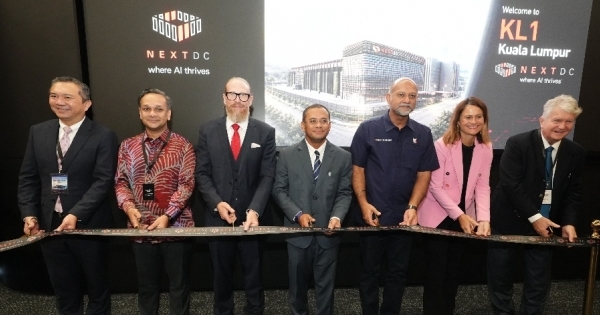 NEXTDC disiarkan secara langsung dengan KL1 Kuala Lumpur, melancarkan pusat data strategik sedia AI di Asia Tenggara