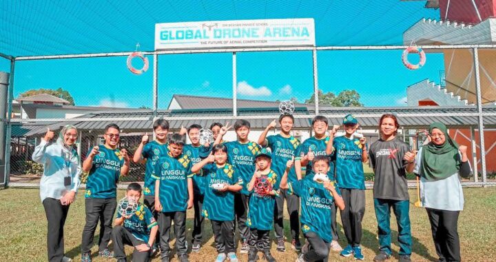 Terbang tinggi dengan teknologi dron